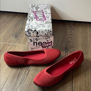 Brash Women’s Red Flats. Size 11